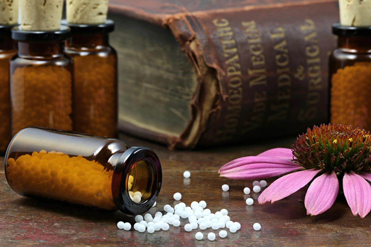 خرید آنلاین دارو و مکملهای دارویی با ارسال سریع - هومیوپاتی برای ریزش مو انواع ریزش مو