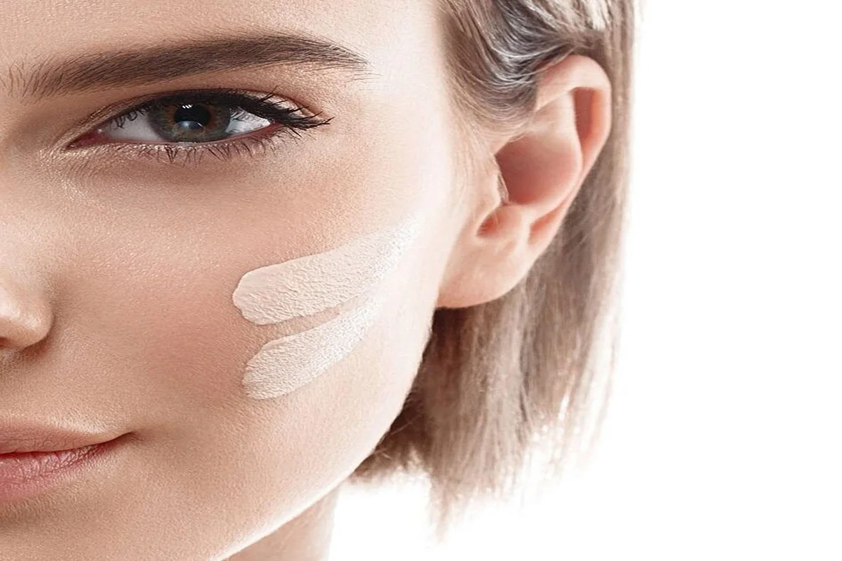 خرید آنلاین دارو و مکملهای دارویی با ارسال سریع - آیا کرم مرطوب کننده باعث جوش می شود ؟ کرم مرطوب کننده برای پوست خشک و جوش دار